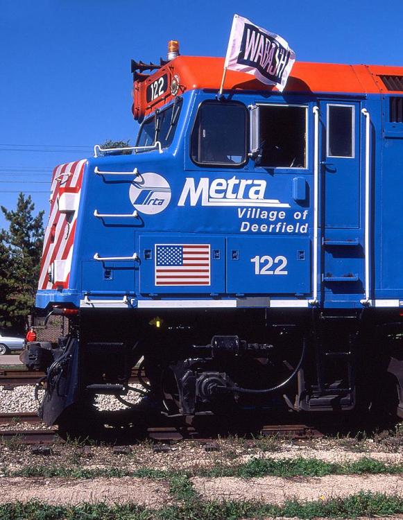 1:32 Metra Trains - Kitbashing & Model Making - G Scale Train Forum.com